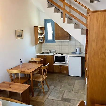 Aparthotel Cavo Lacia 4*