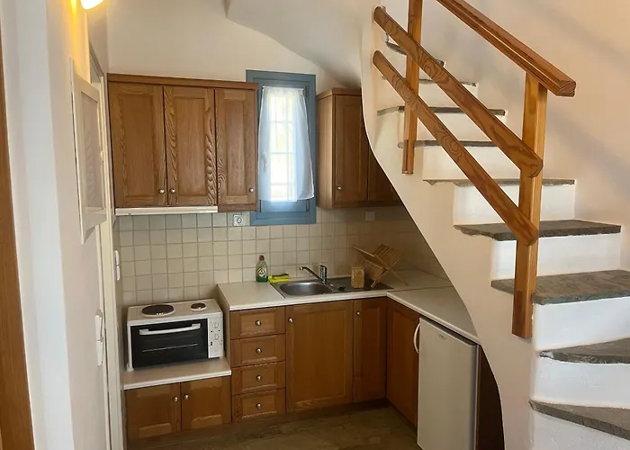 Hotel apartamentowy Cavo Lacia 4*