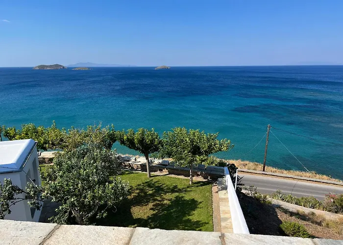 Hotel apartamentowy Cavo Lacia 4*